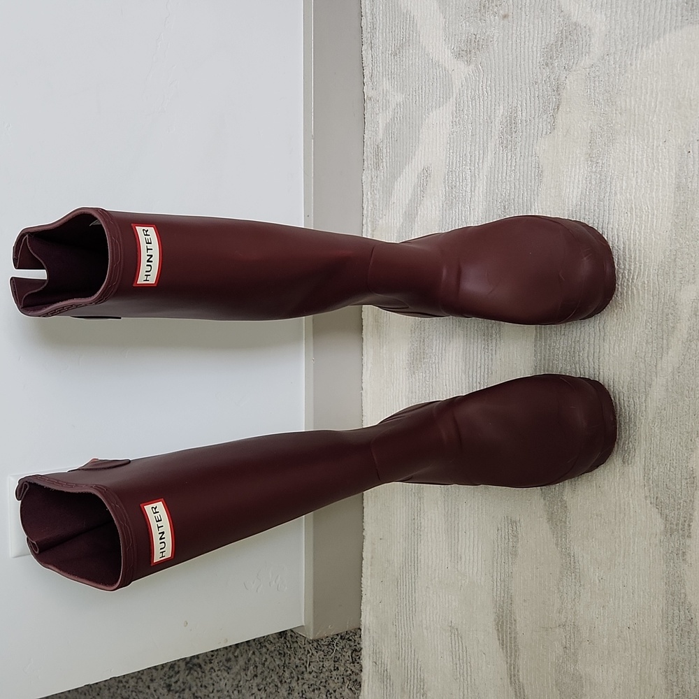 Burgundy Hunter boots